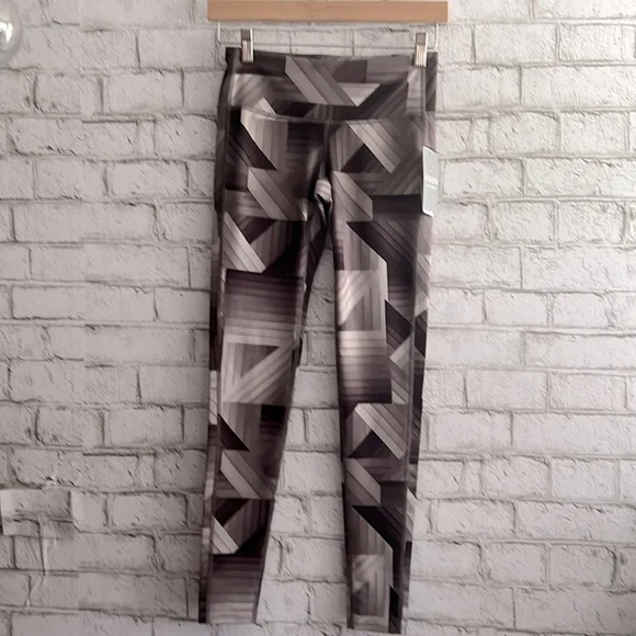 NWT ATHLETA MidRise Frost Chaturanga Tights Shale size XS - Picture 8 of 9